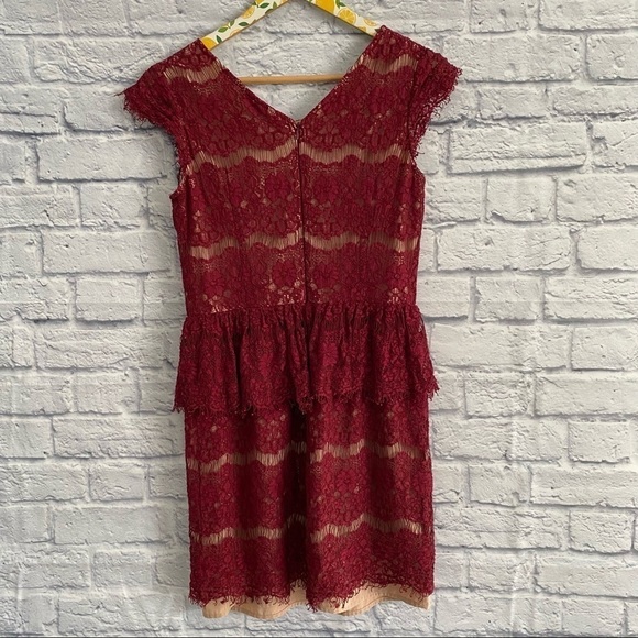 Maeve Anthropologie Burgundy Red Elsa Peplum Lace Dress Size Medium - Picture 4 of 5